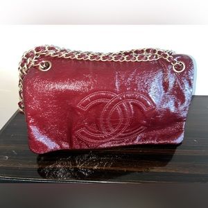 Calling my Chanel Lovers!!  Rock and Chain Chanel bag. On hold for Glogyspy